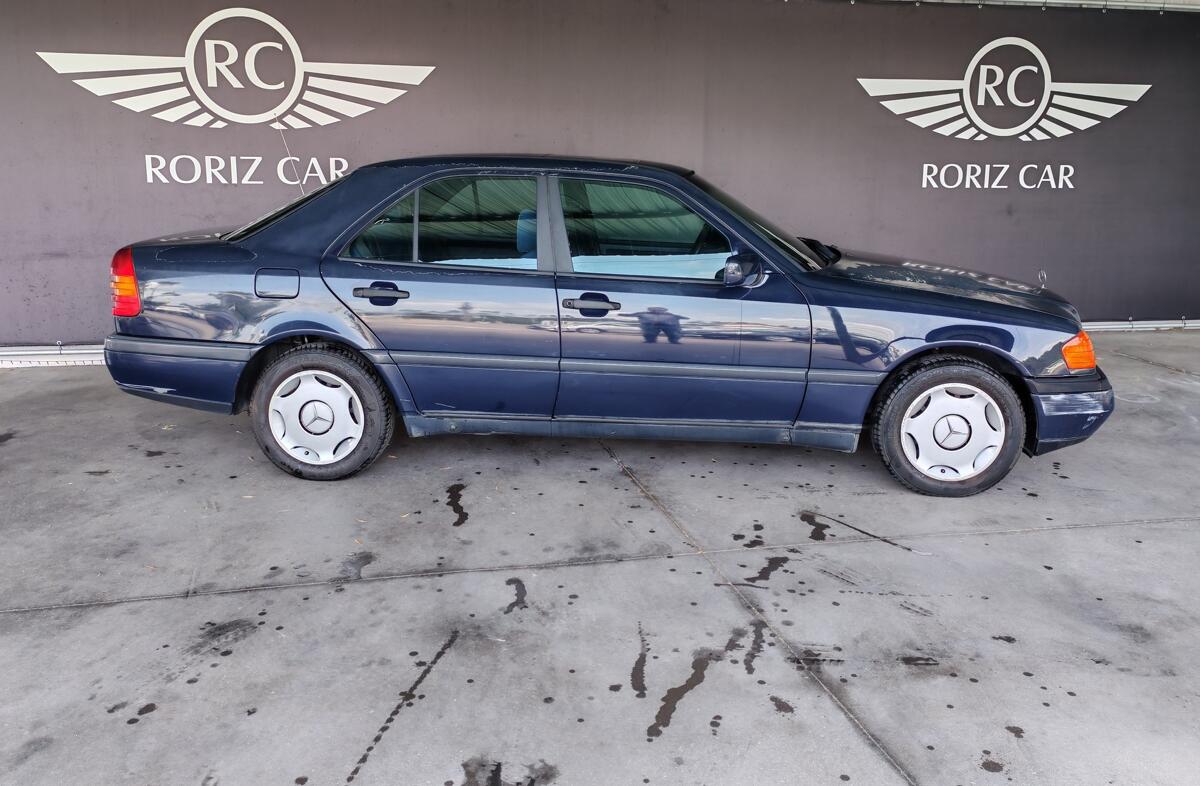 MERCEDES Classe C C 220 D Elegance