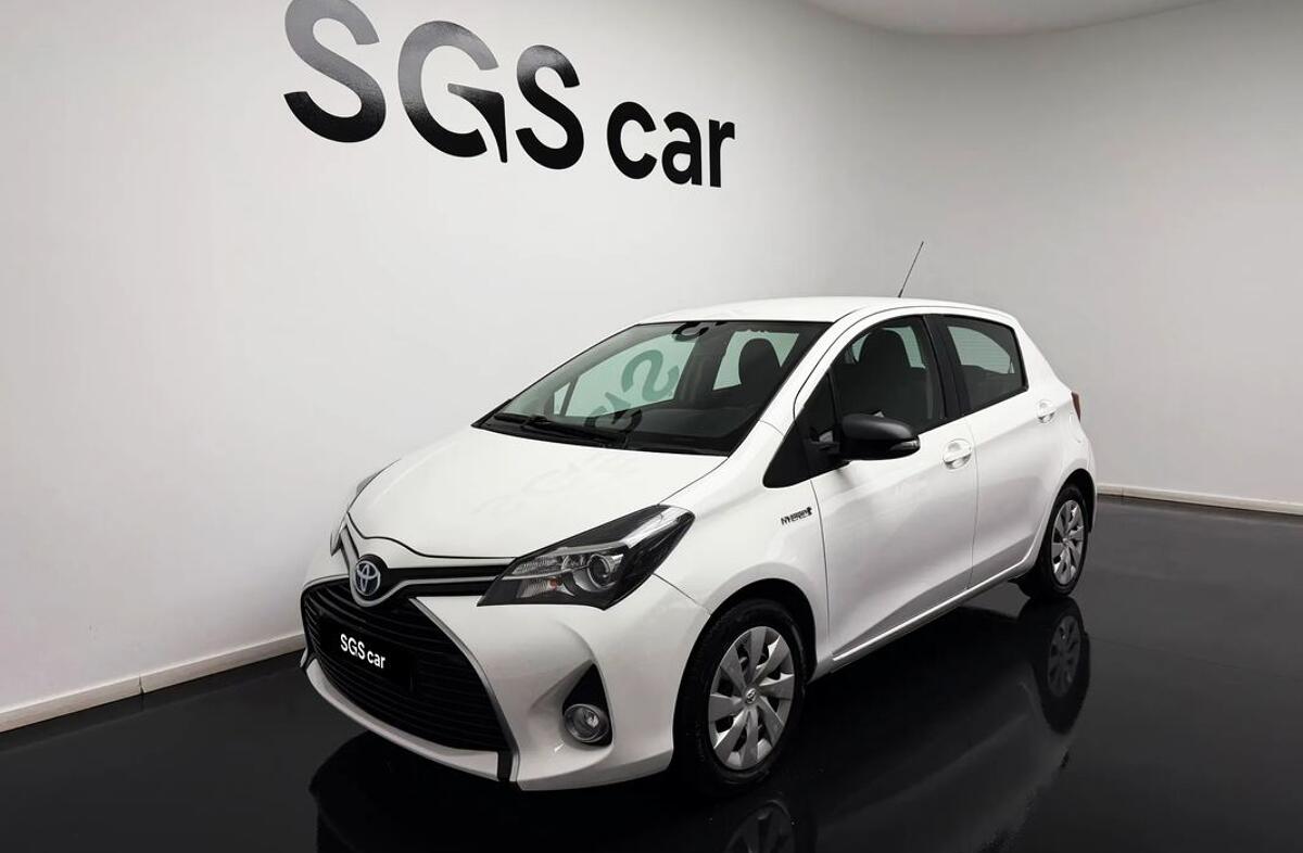 TOYOTA Yaris 1.5 HSD Comfort