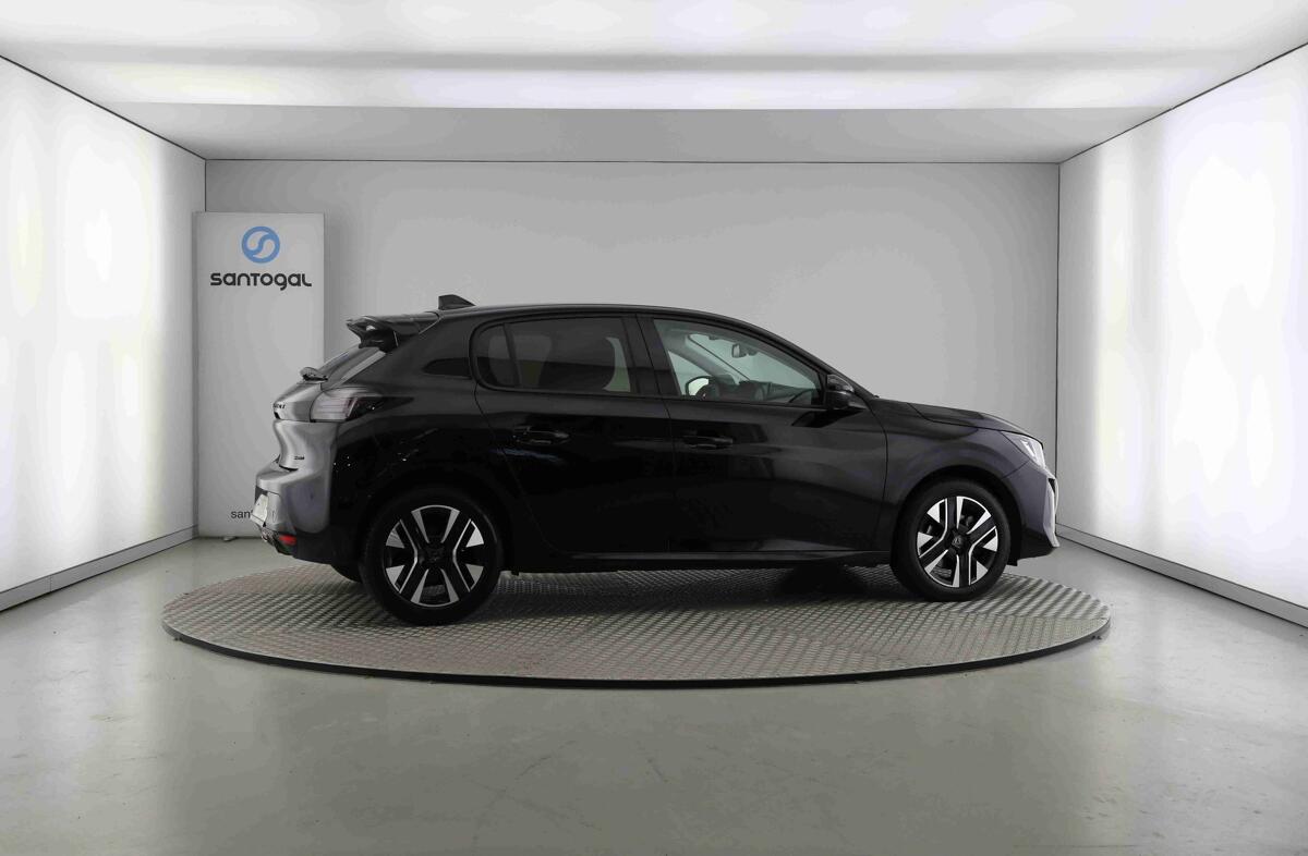 PEUGEOT 208 1.2 Hybrid Allure e-DCS6