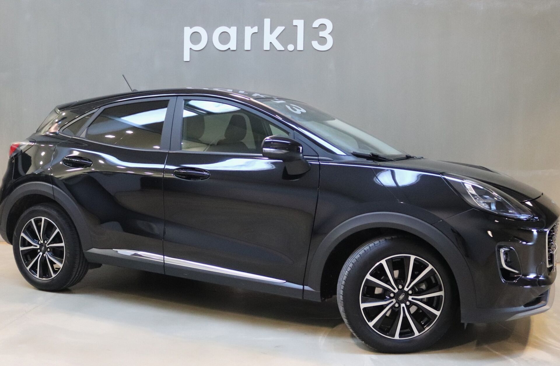 FORD Puma 1.0 EcoBoost MHEV Titanium