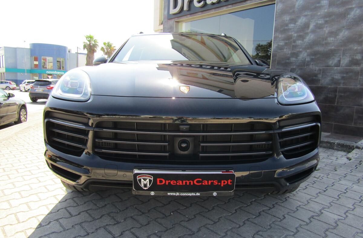 PORSCHE Cayenne E-Hybrid Platinum Edition