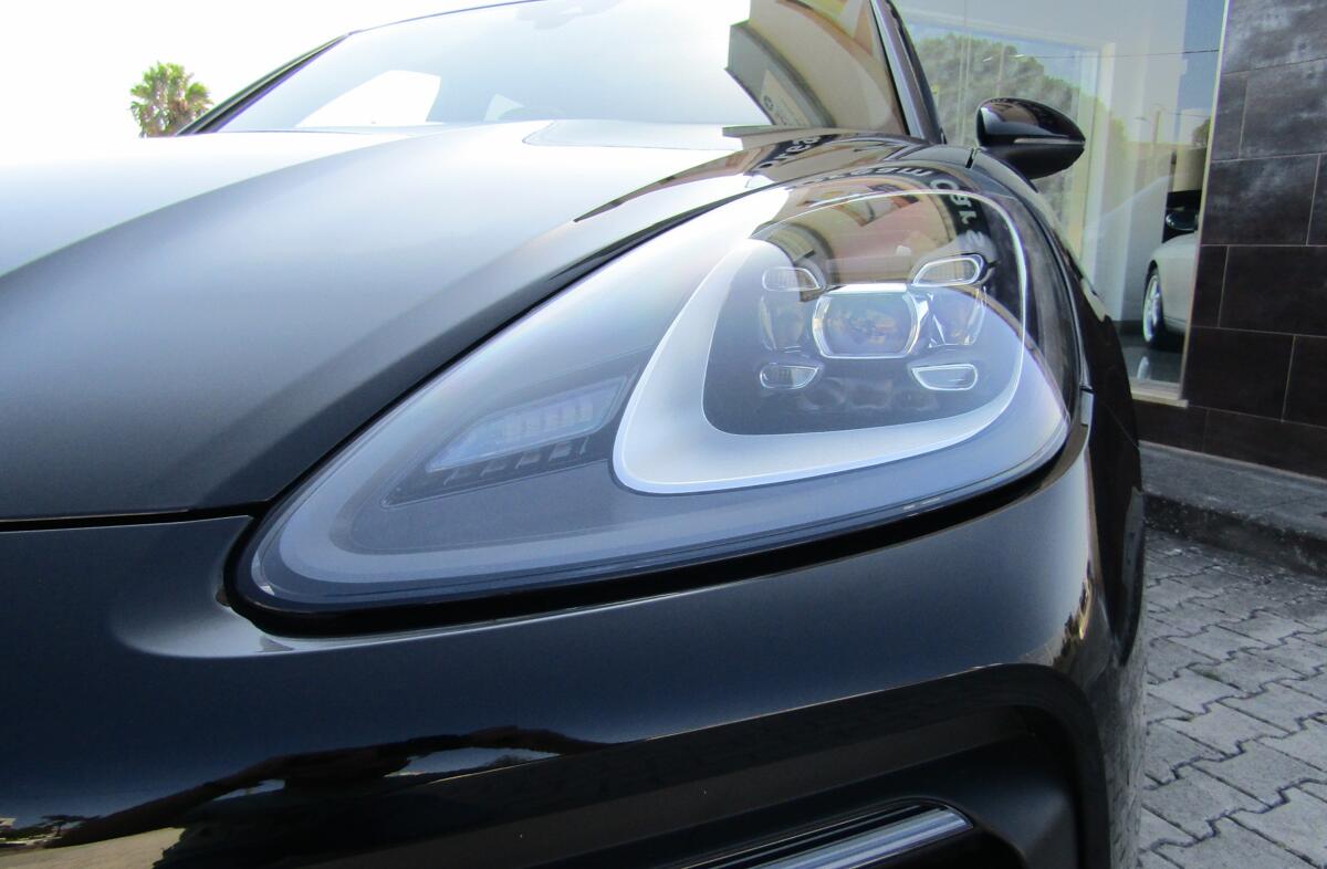 PORSCHE Cayenne E-Hybrid Platinum Edition