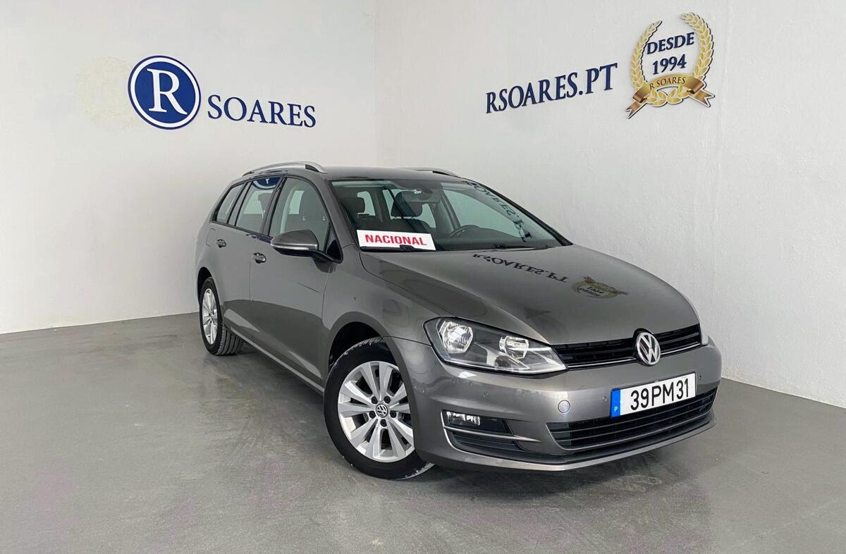 VOLKSWAGEN Golf 1.6 TDi Confortline DSG