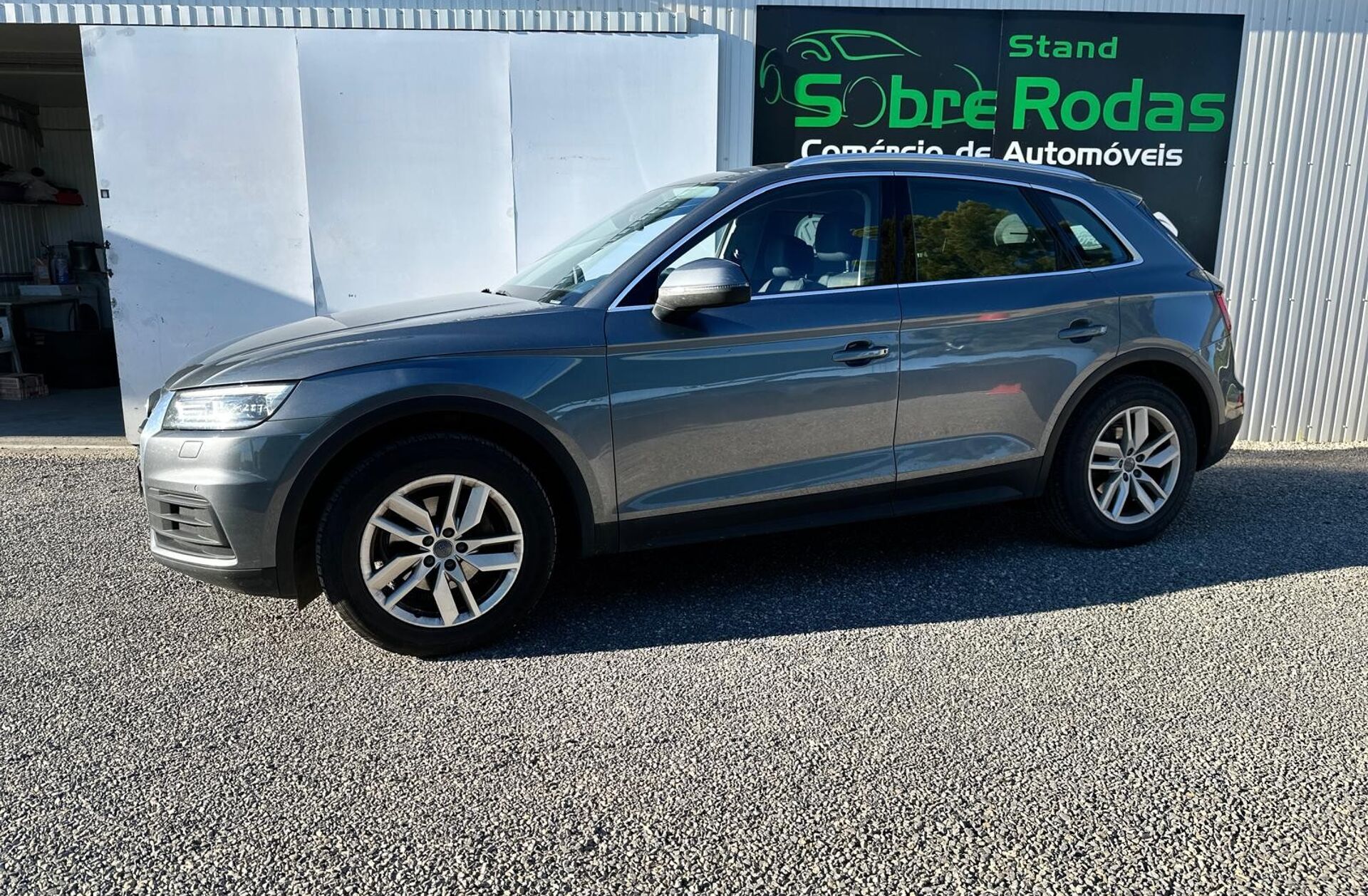 AUDI Q5 2.0 TDI