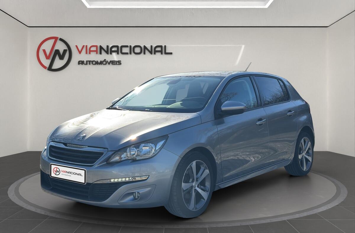 PEUGEOT 308 1.6 BlueHDi Style J17