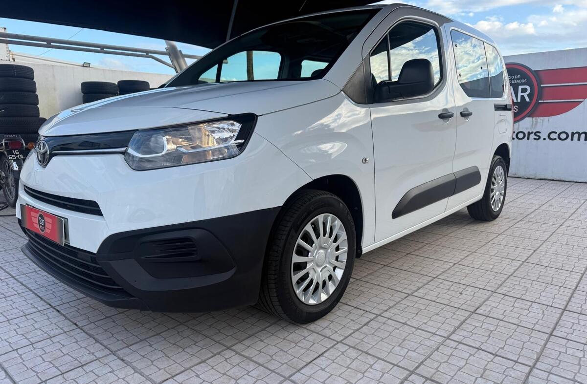 TOYOTA Proace City Verso Proace City 1.5D L1 Comfort