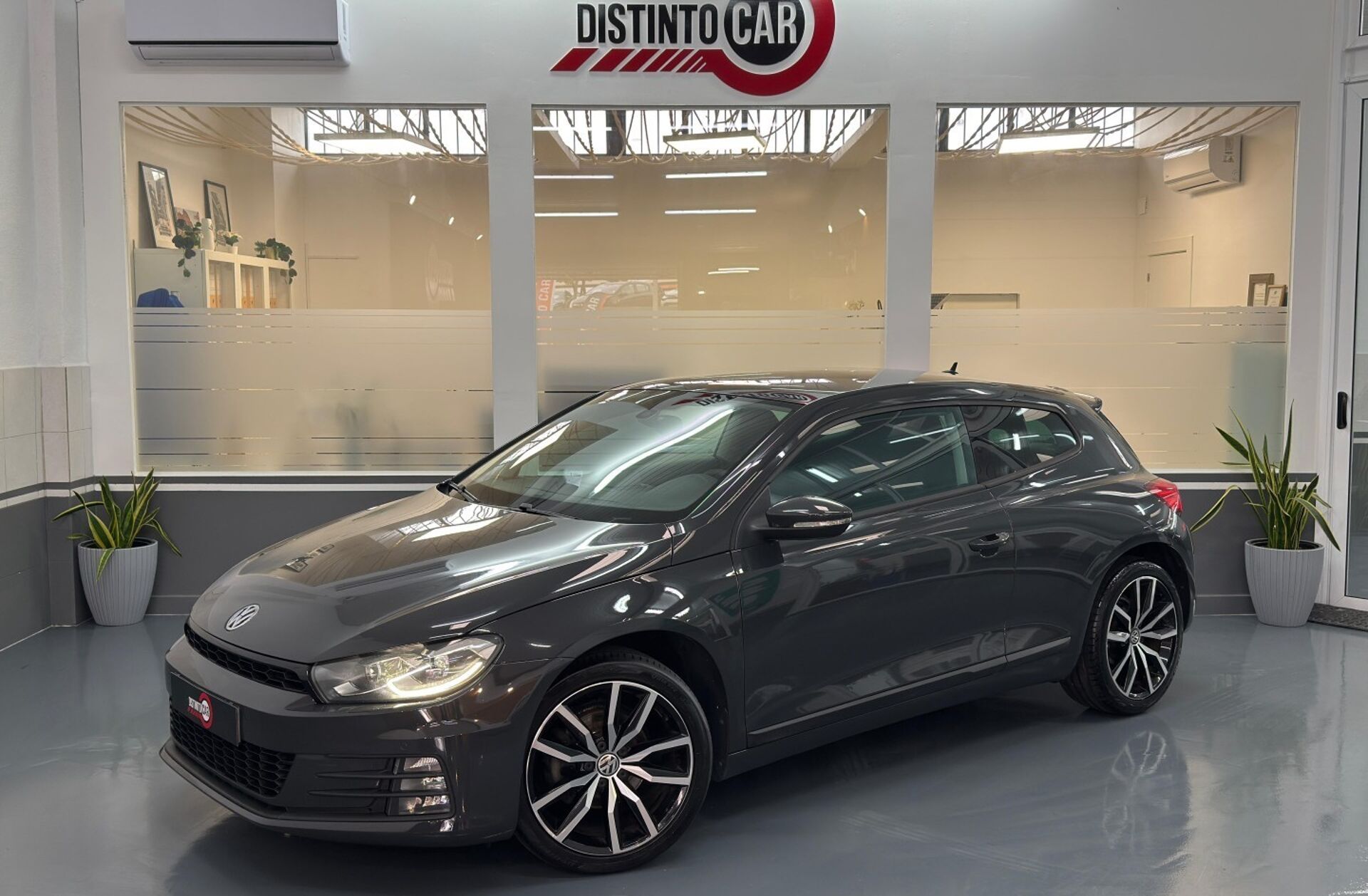 VOLKSWAGEN Scirocco 2.0 TDI Sport DSG
