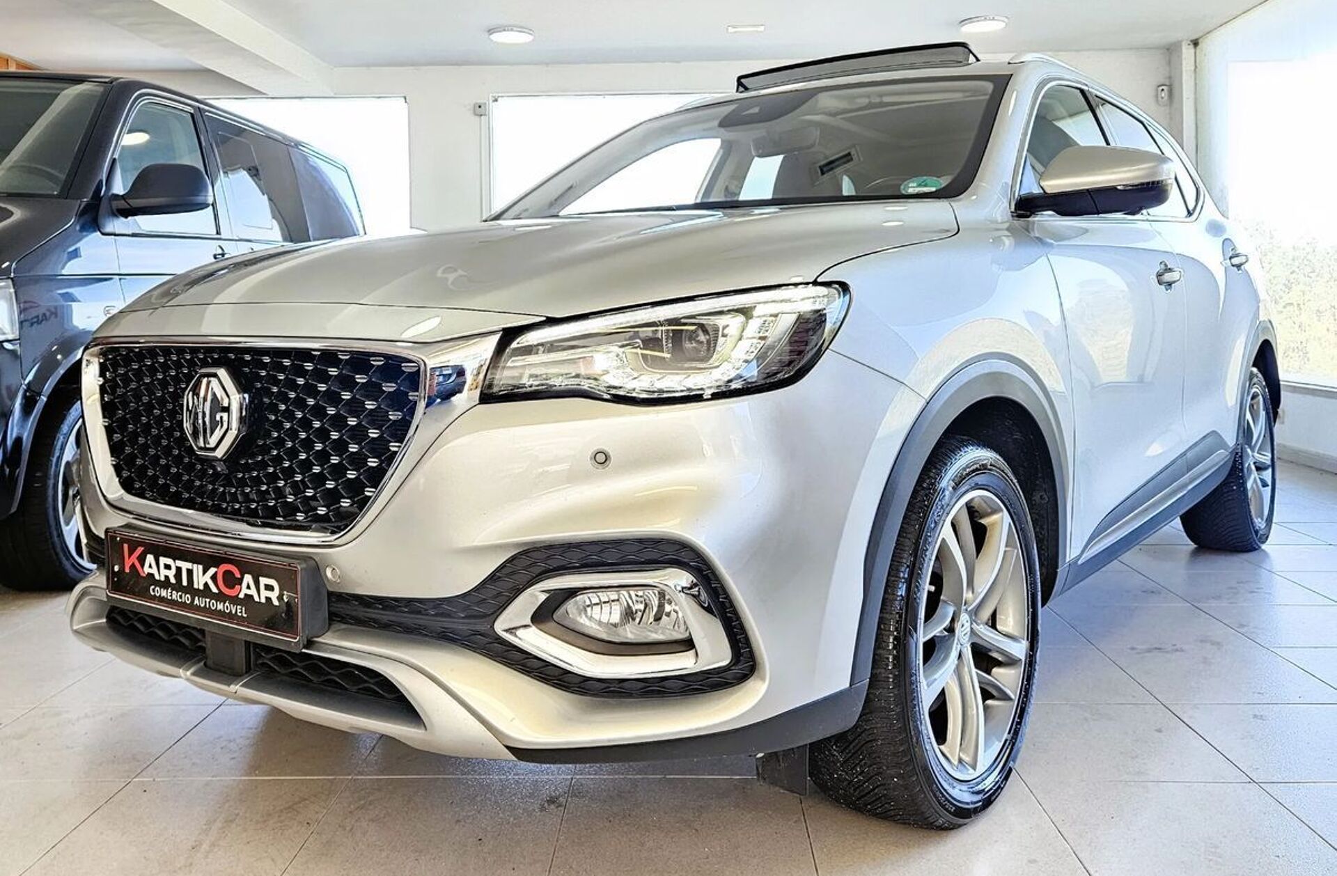 MG EHS 1.5 T-GDI Plug-in Hybrid Luxury