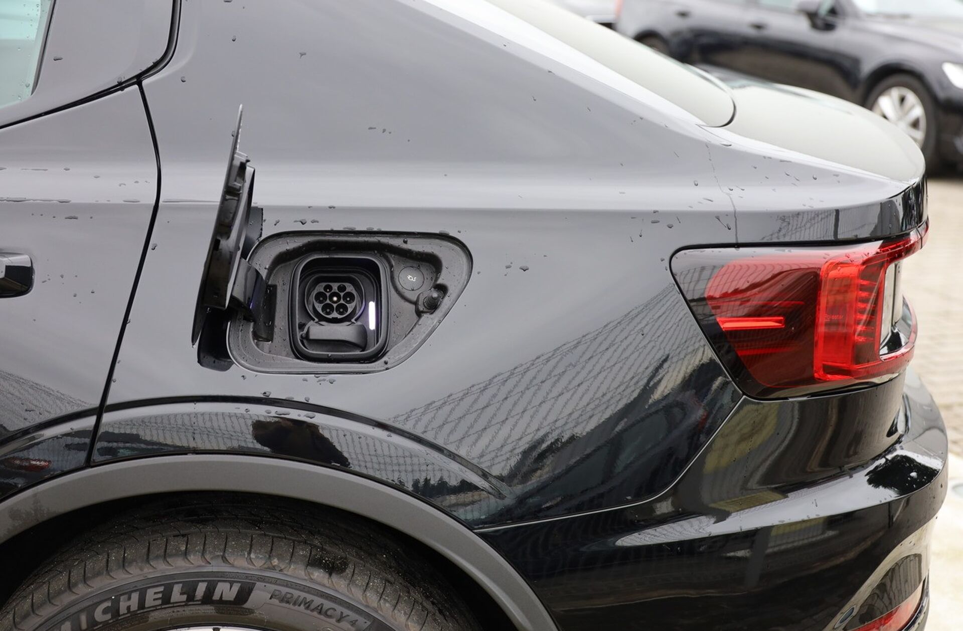 POLESTAR 2 Standard Range 69 kWh