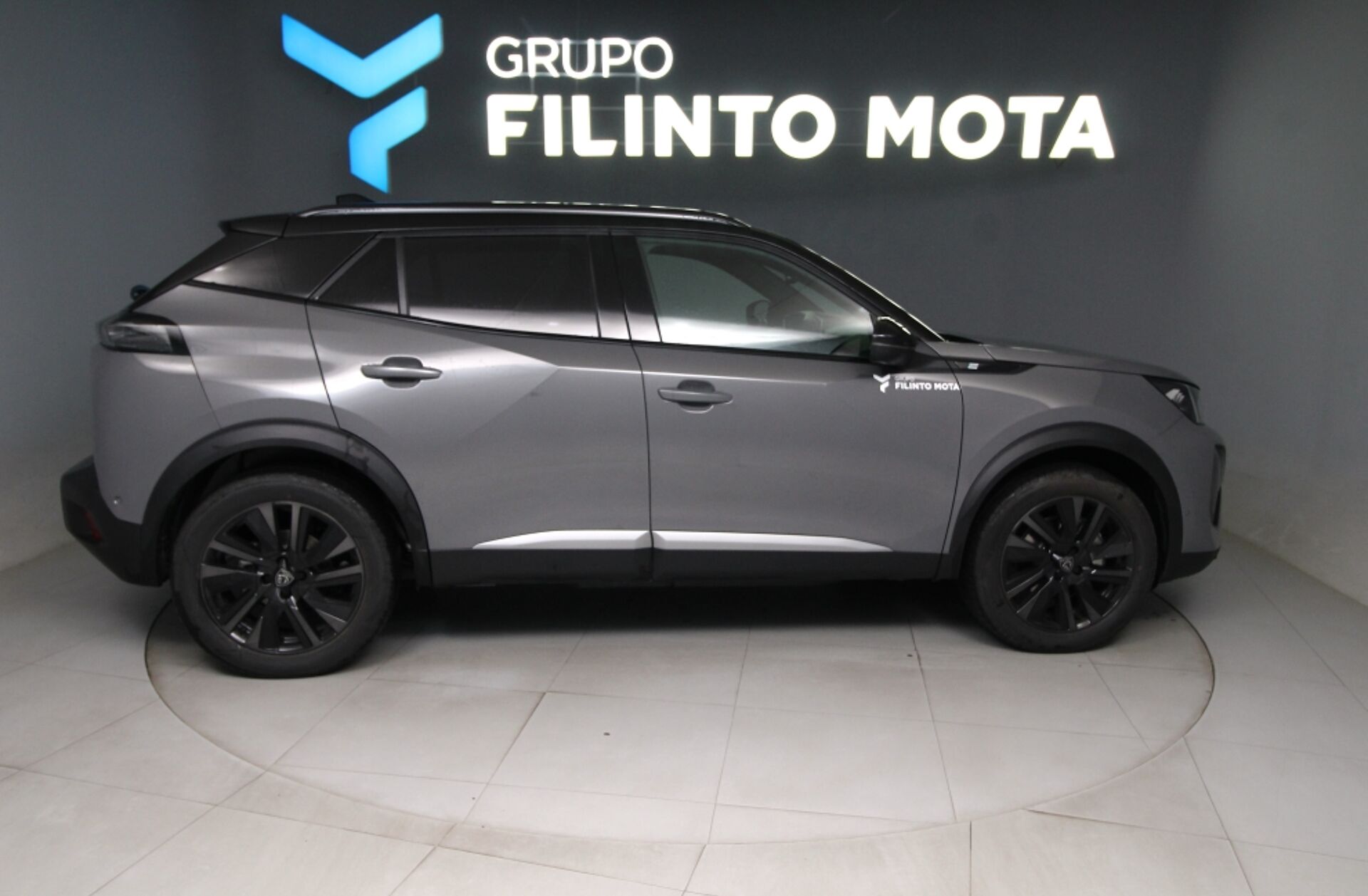 PEUGEOT 2008 e- 50 kWh GT