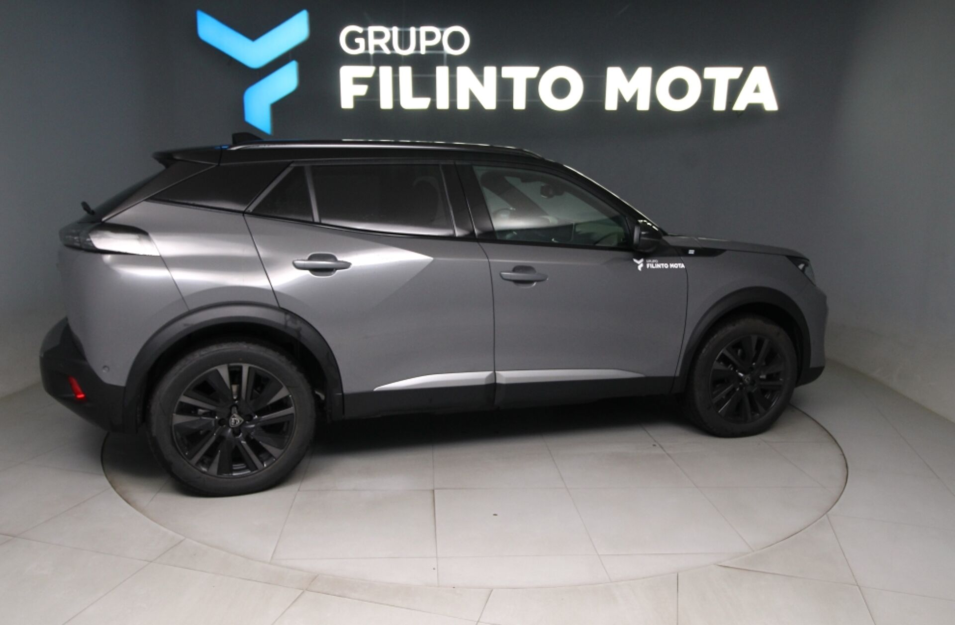 PEUGEOT 2008 e- 50 kWh GT