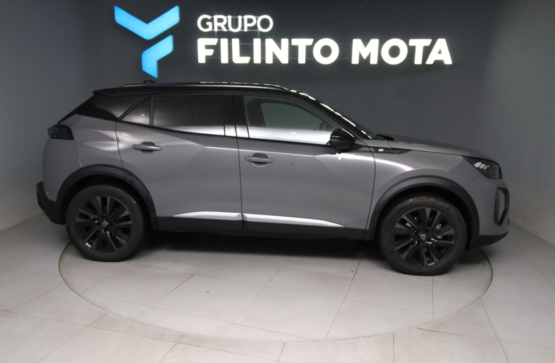 PEUGEOT 2008 e- 50 kWh GT