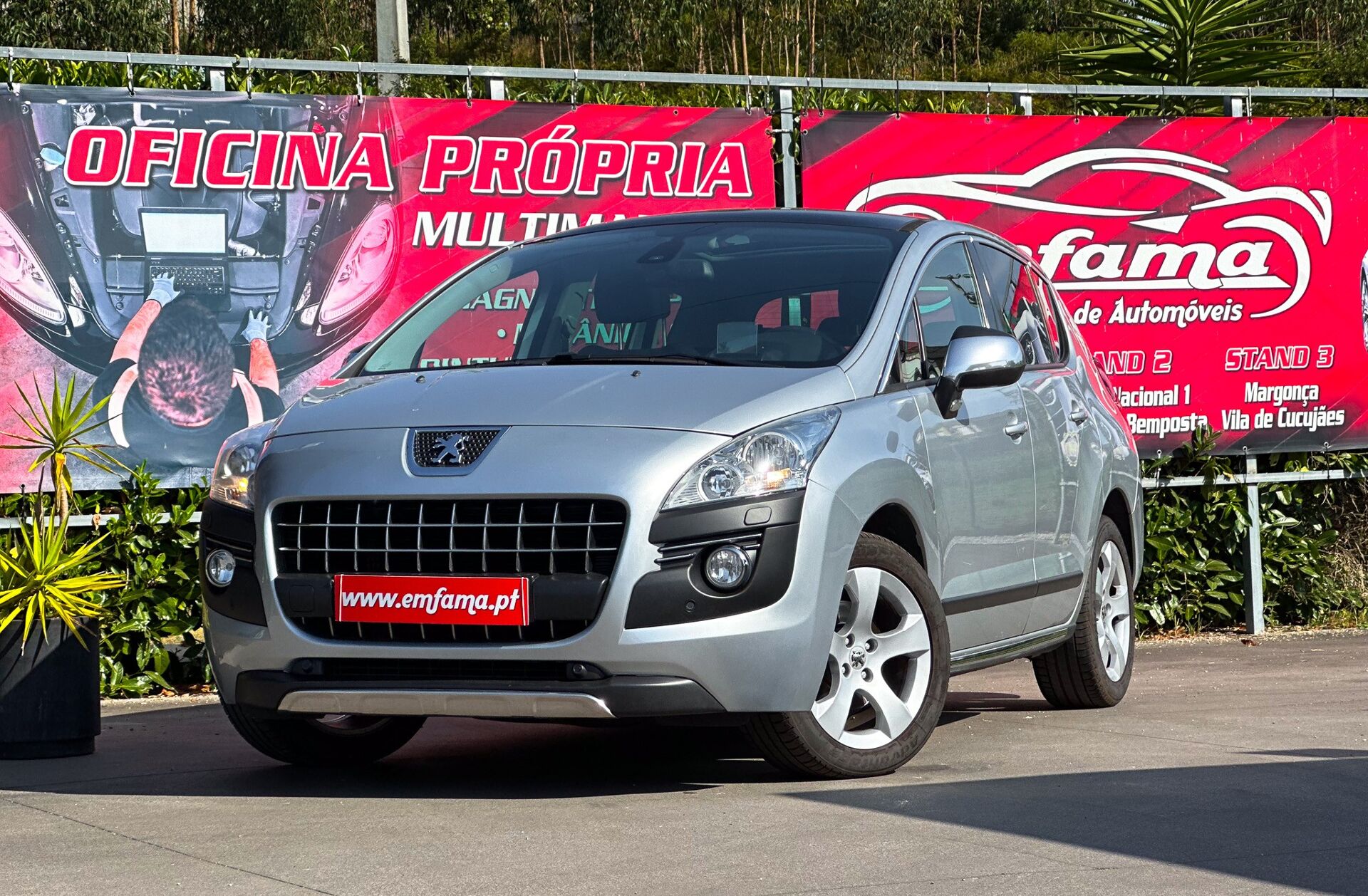 PEUGEOT 3008 1.6 HDi Executive CMP6