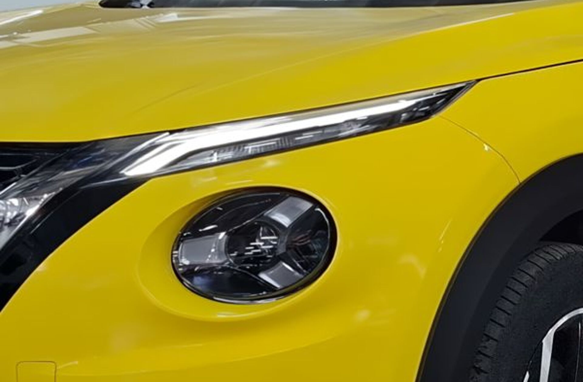 NISSAN Juke 1.0 DIG-T N-Connecta DCT