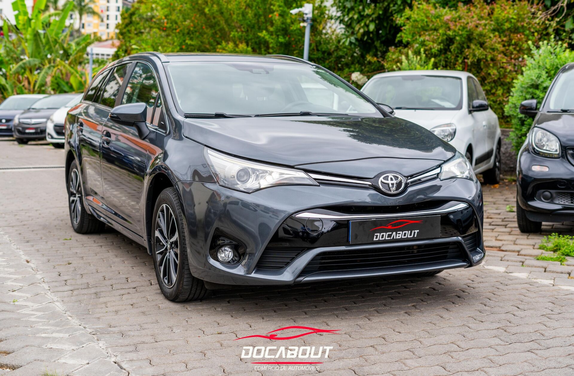 TOYOTA Avensis SW 2.0 D-4D Exclusive