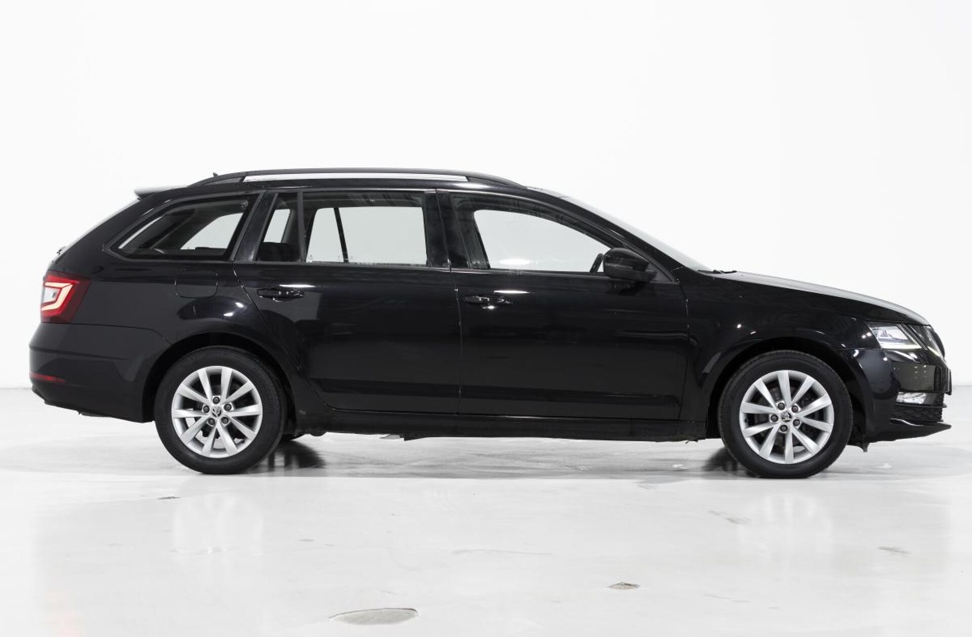 SKODA Octavia 2.0 TDI Ambition DSG