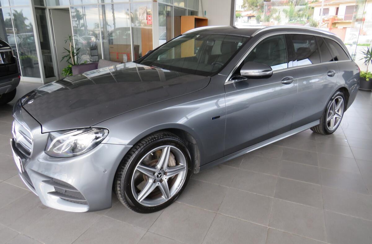 MERCEDES Classe E E 300 de AMG Line