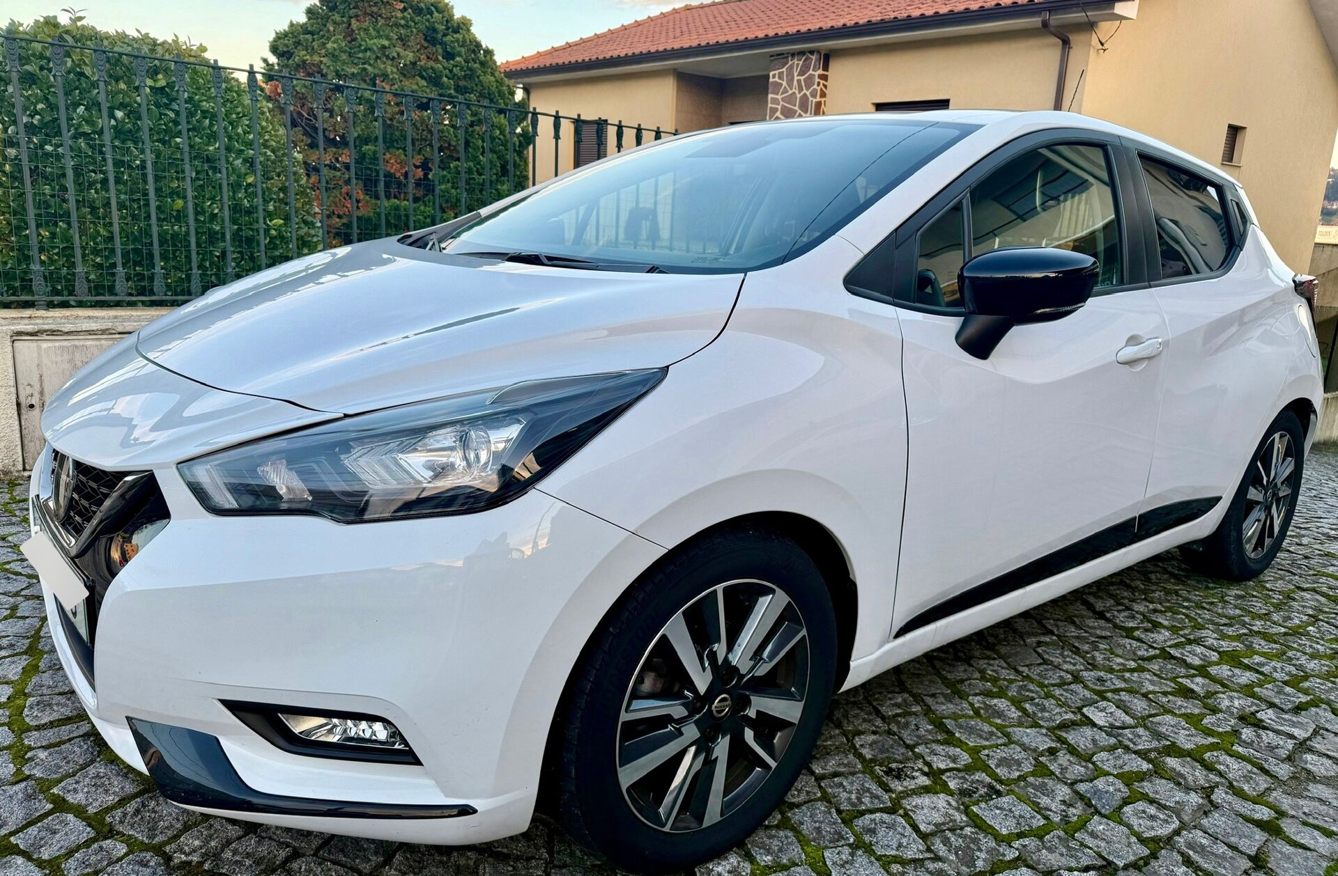 NISSAN Micra 1.0 IG-T N-Sport CVT