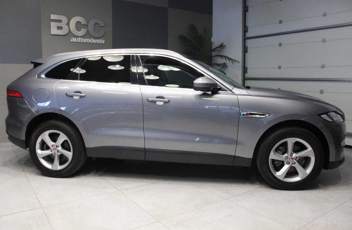 JAGUAR F-Pace 2.0 i4D R-Sport AWD Aut.