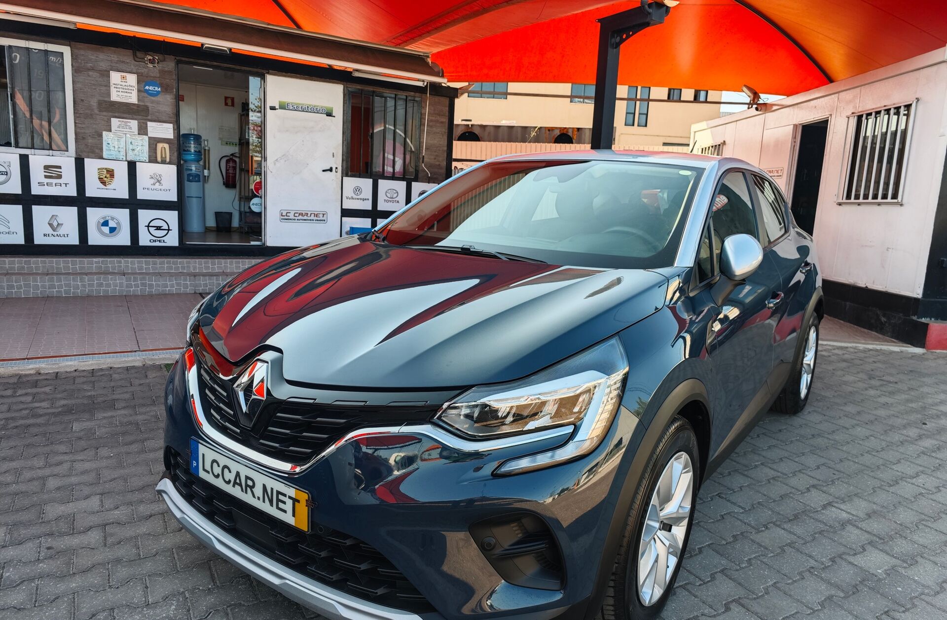 RENAULT Captur 1.0 TCe Equilibre