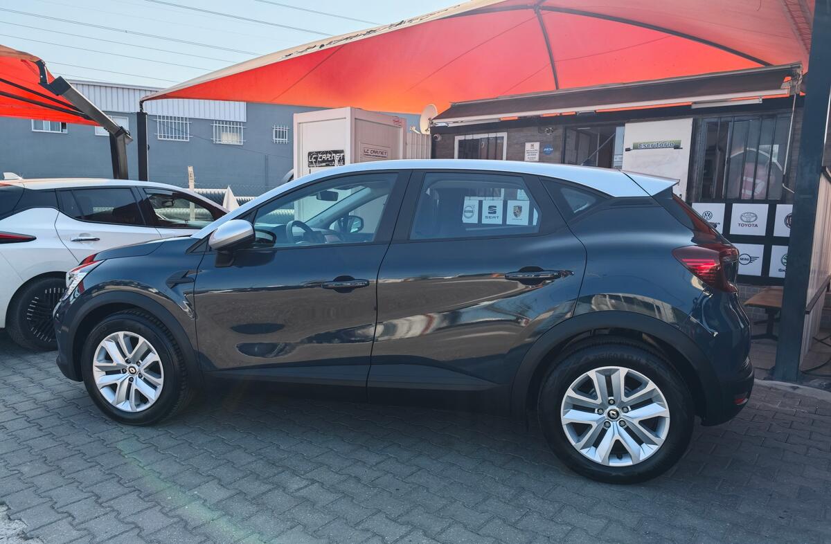 RENAULT Captur 1.0 TCe Intens