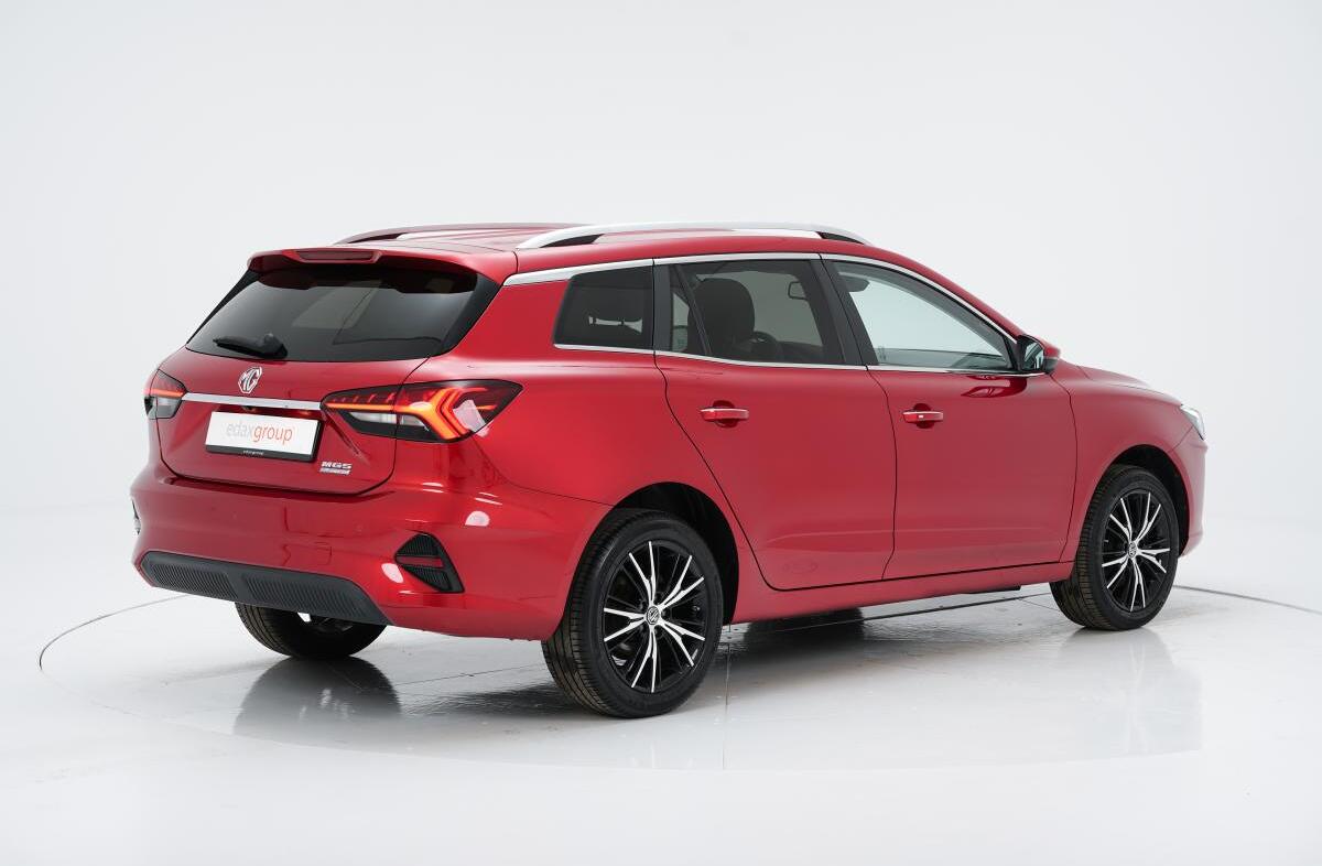 MG MG5 61 kWh Luxury