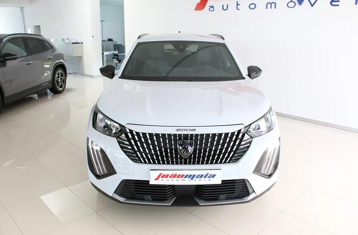 PEUGEOT 2008 e- 50 kWh Allure