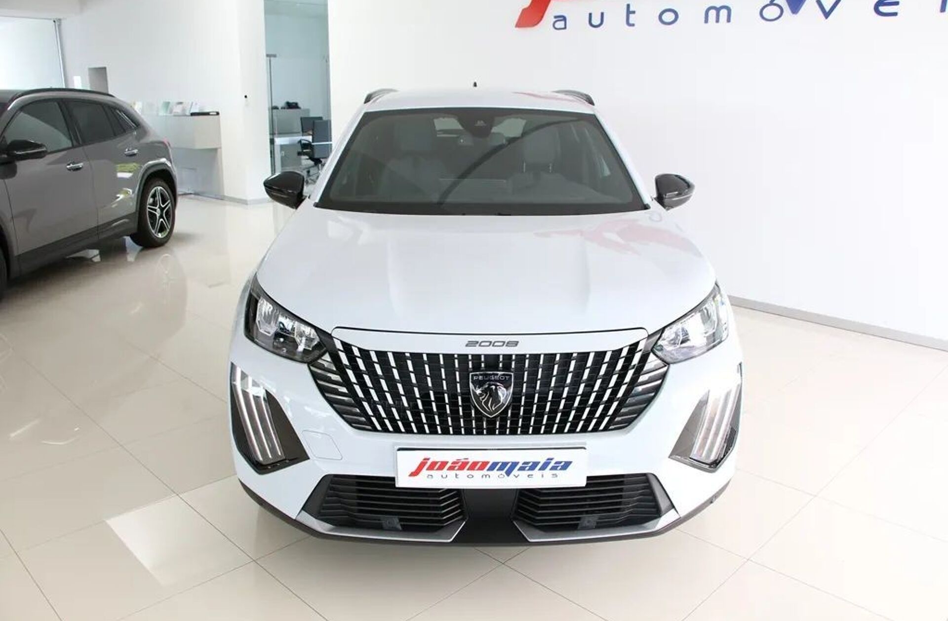 PEUGEOT 2008 e- 50 kWh Allure