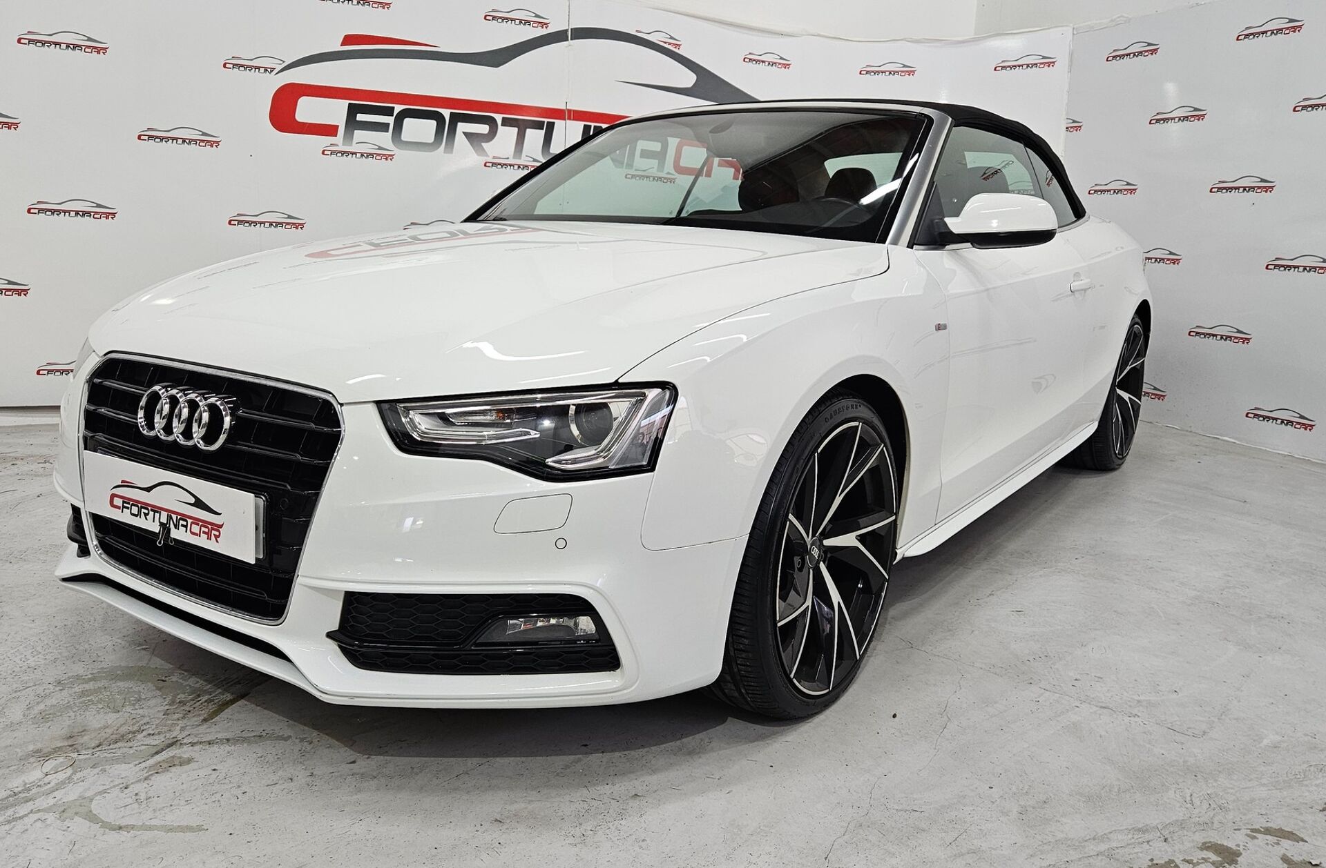 AUDI A5 2.0 TDi S-line