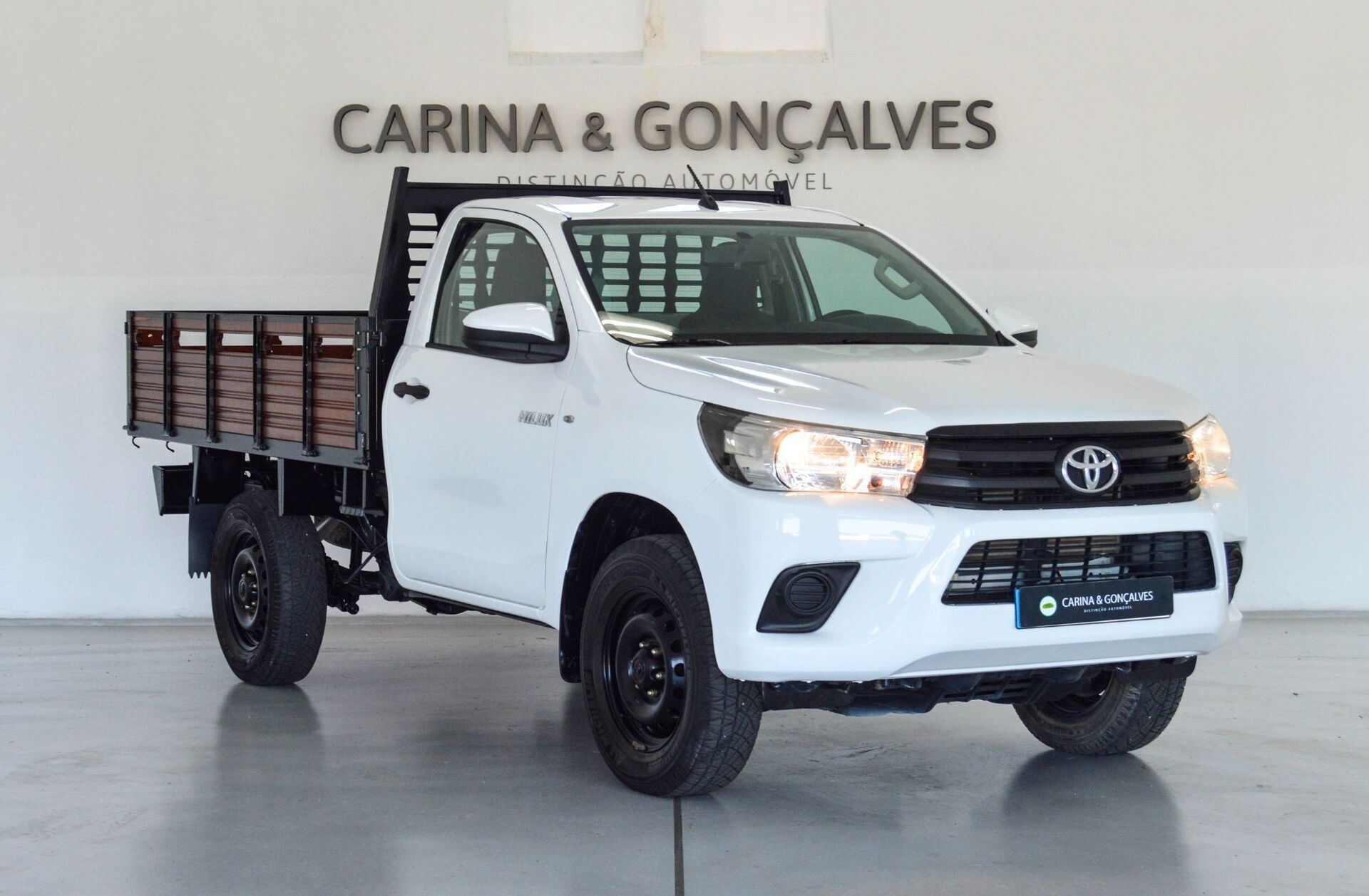 TOYOTA Hilux 2.4 D-4D 2WD CS