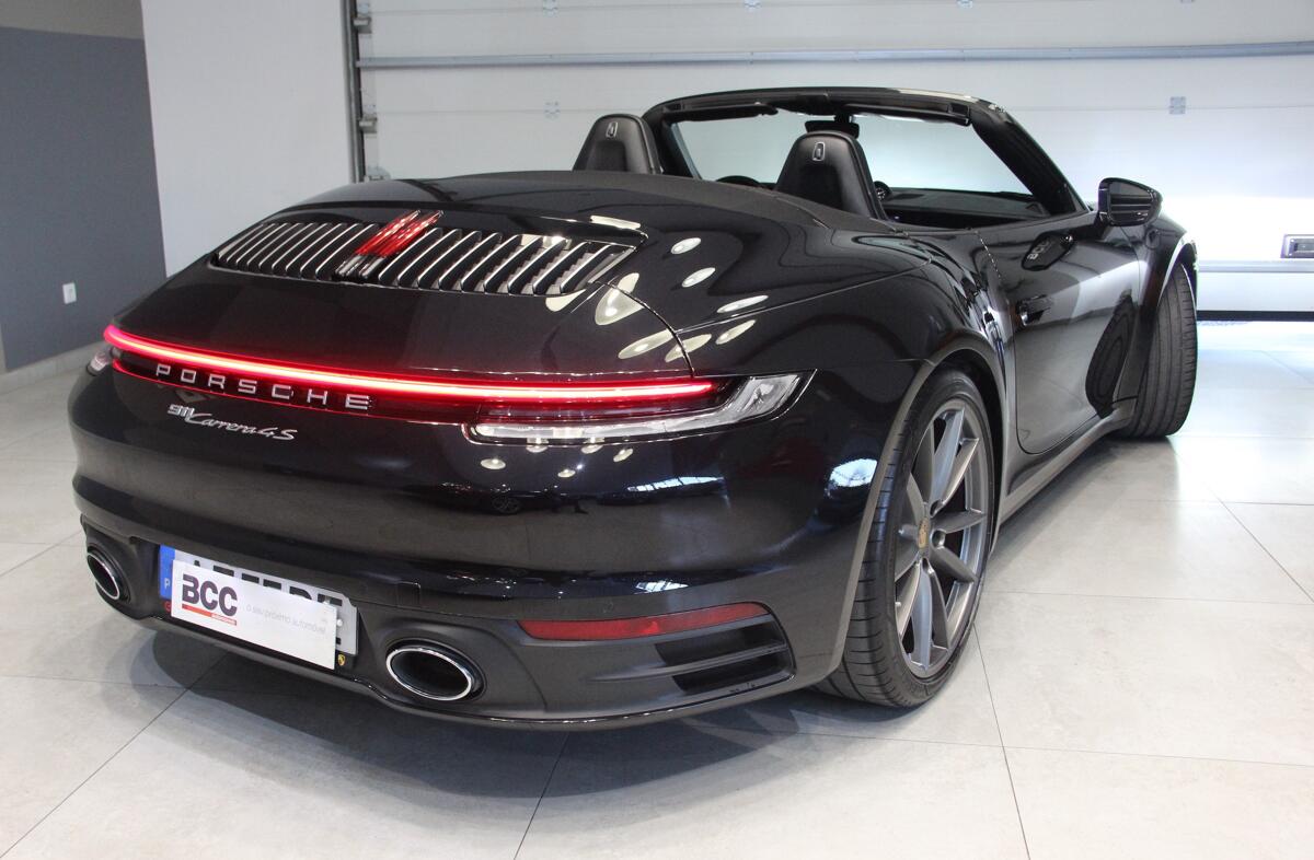 PORSCHE 911 Carrera 4S PDK