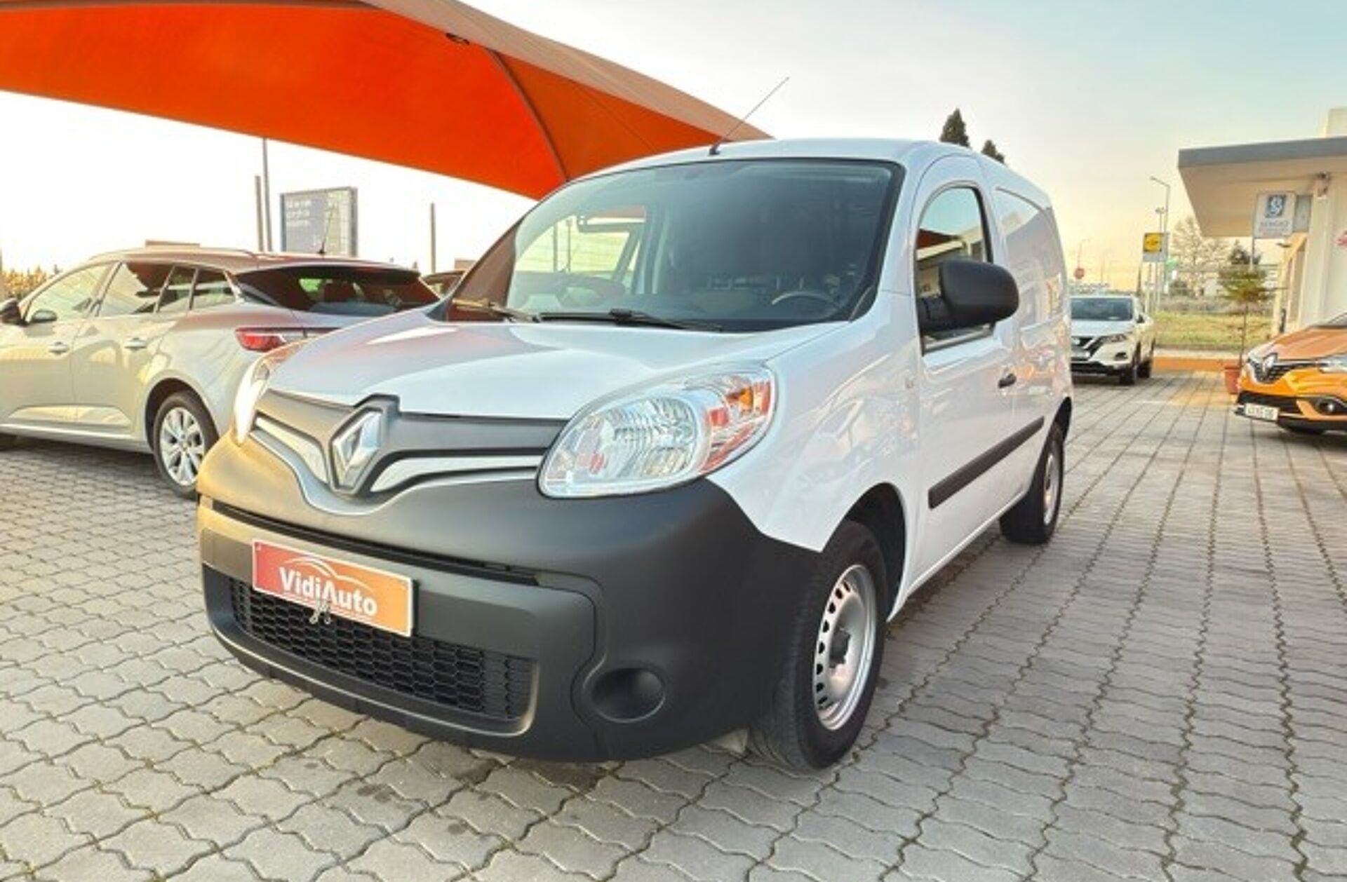 RENAULT Kangoo 1.5 dCi Business S/S 3L