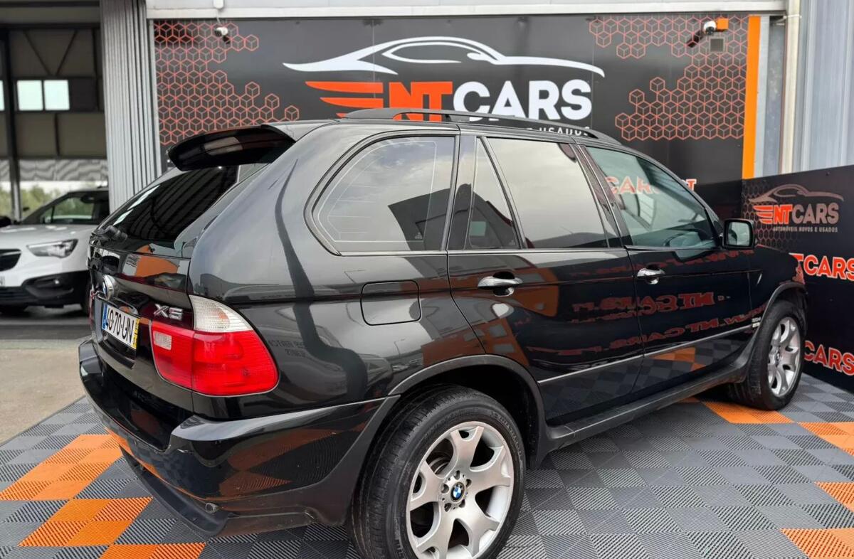 BMW X5 4.4
