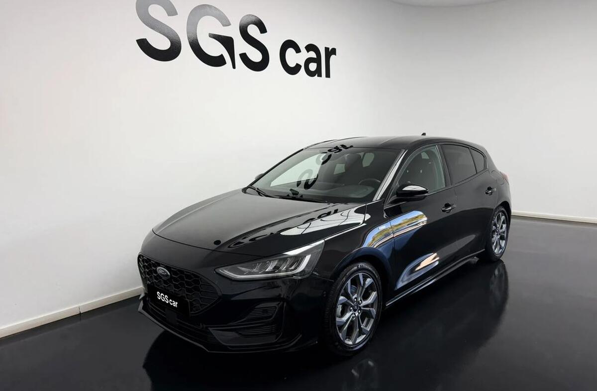FORD Focus 1.0 EcoBoost MHEV ST-Line