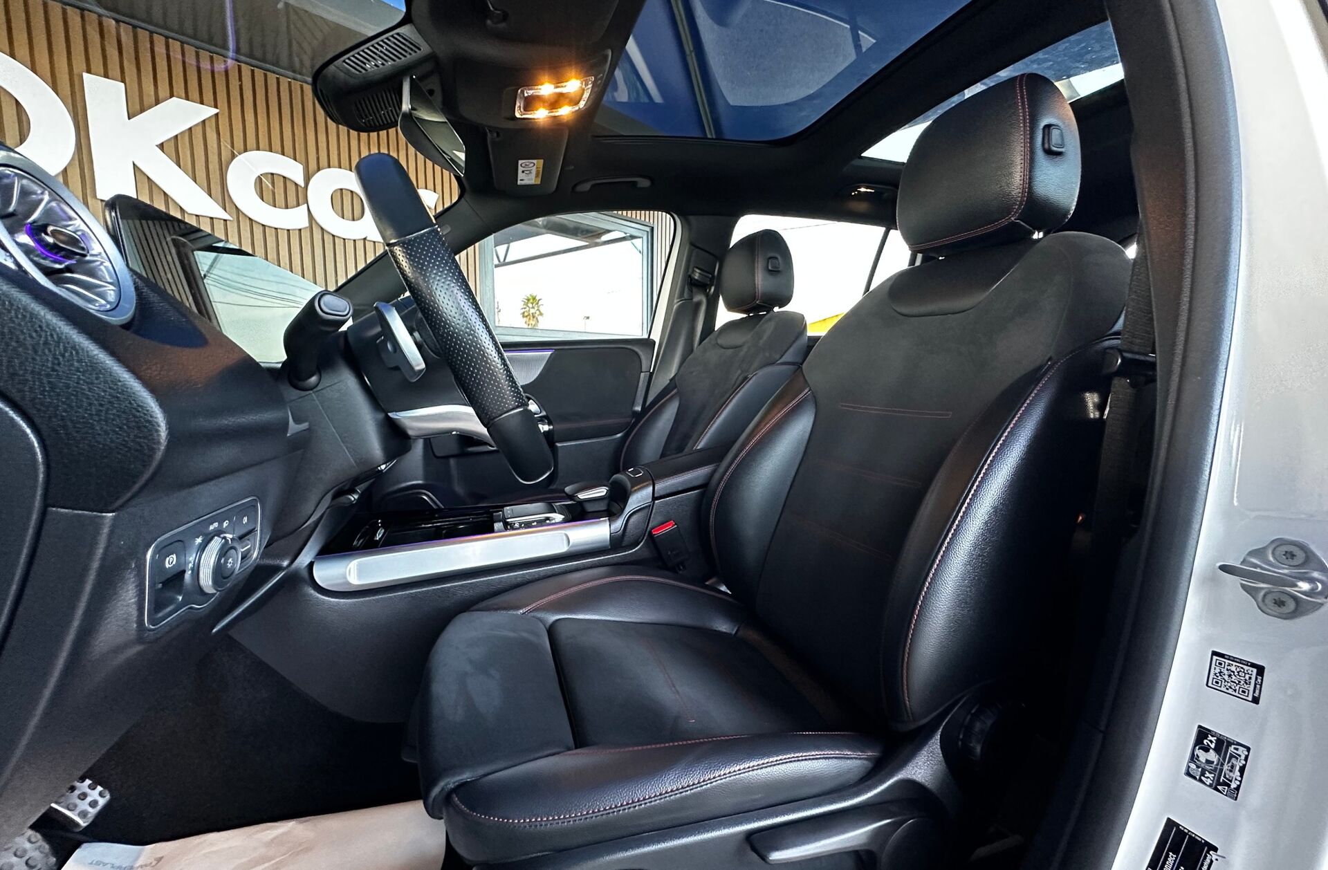 MERCEDES EQB 250 AMG Line