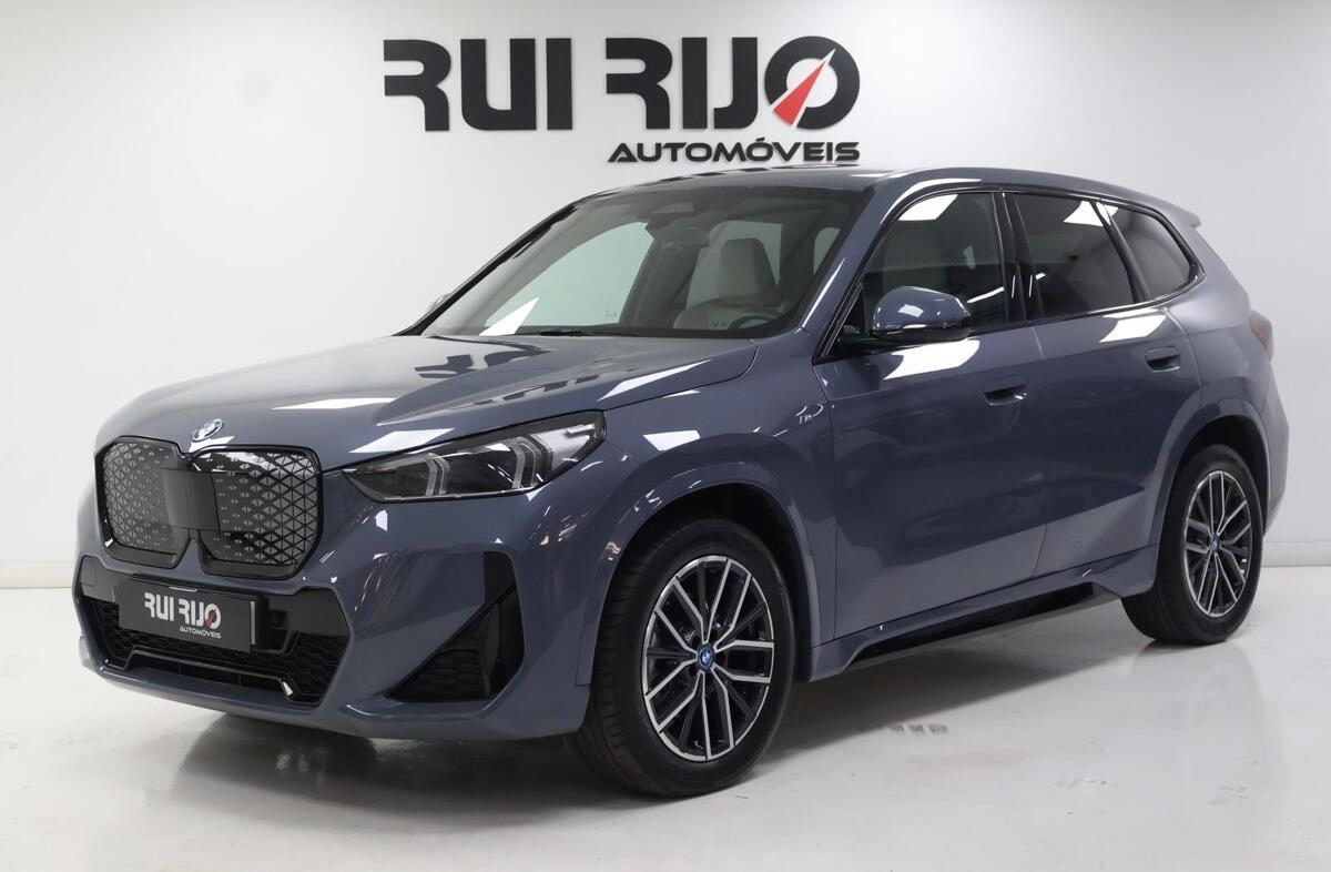 BMW X1 i eDrive20 Pack Desportivo M