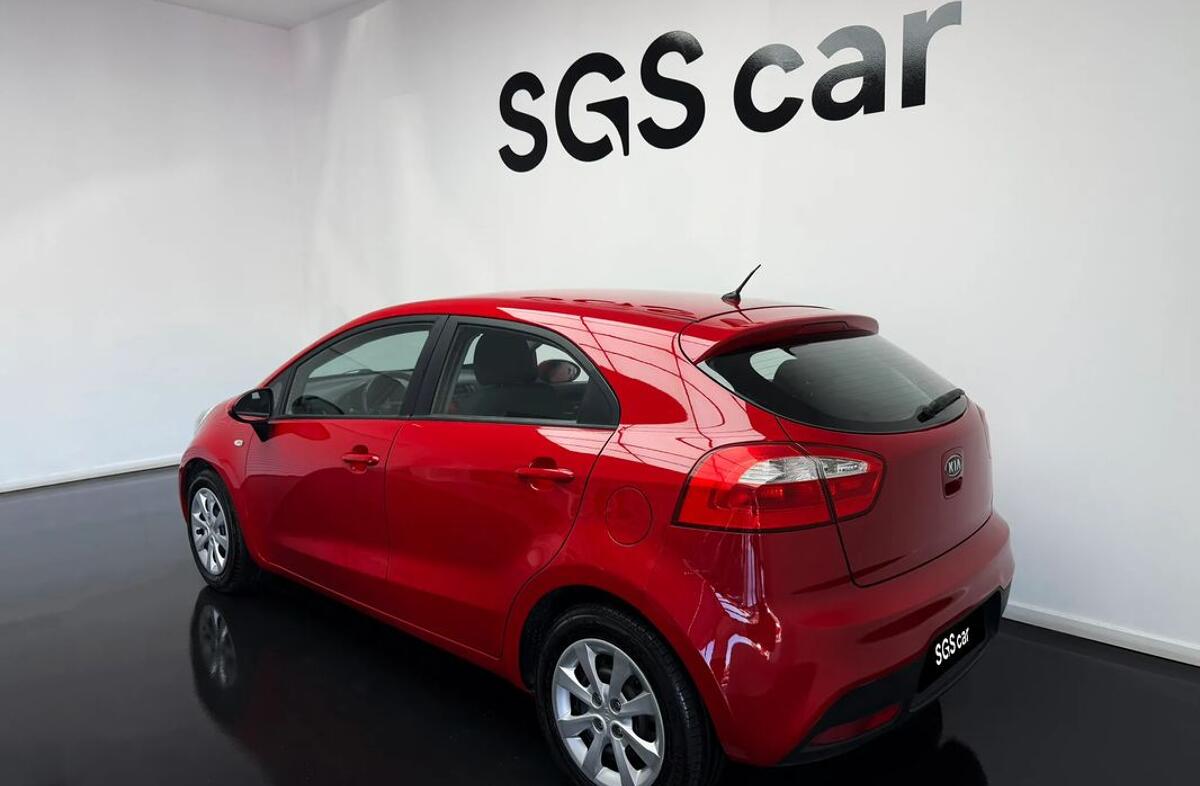 KIA Rio 1.1 CRDi EX