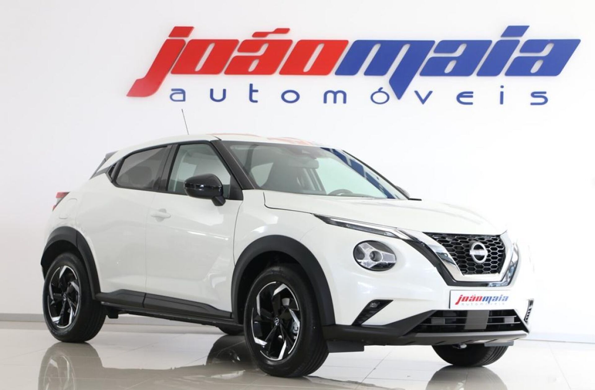 NISSAN Juke 1.0 DIG-T Acenta+ DCT