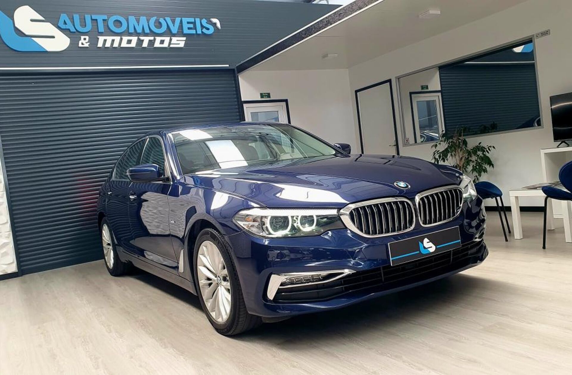 BMW Serie-5 520 d Line Luxury Auto