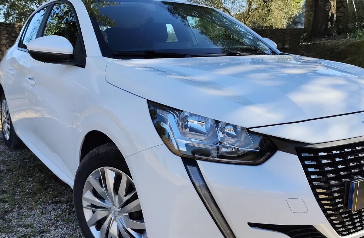 PEUGEOT 208 1.2 PureTech Active