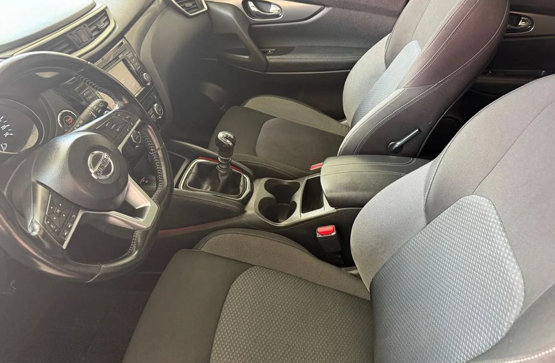 NISSAN Qashqai 1.5 dCi Tekna Premium