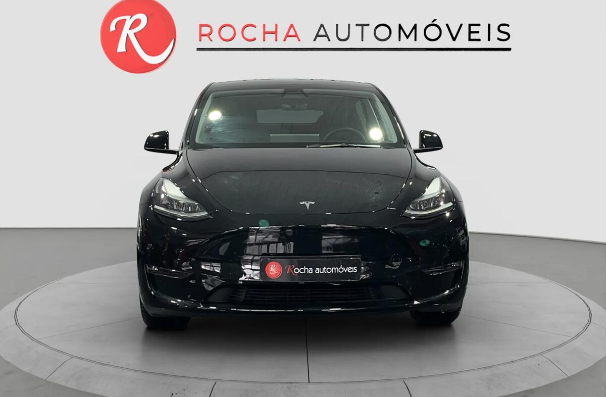 TESLA Model Y Long Range Tração Integral