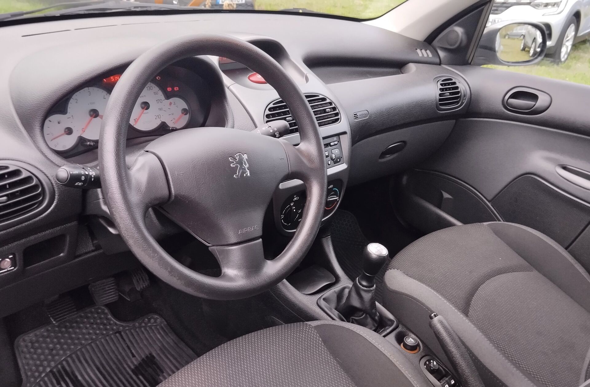 PEUGEOT 206 + 1.4 HDi Trendy