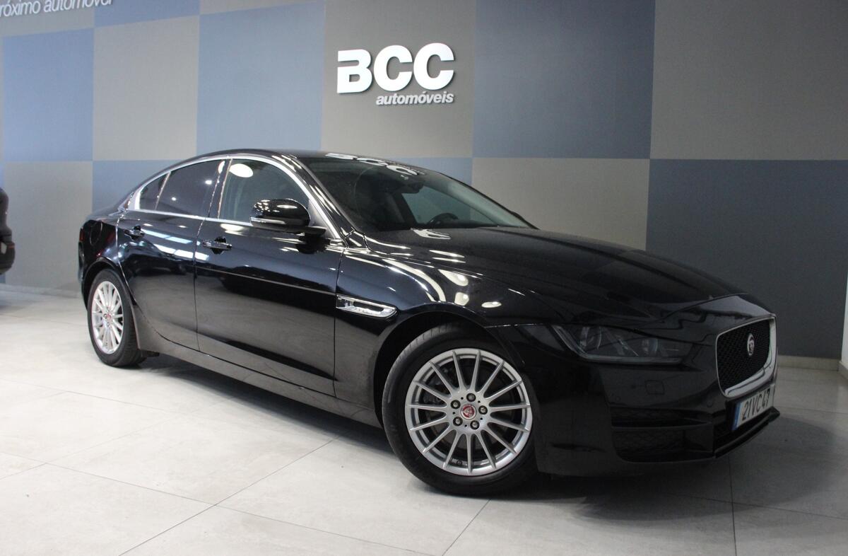 JAGUAR XE 2.0 D R-Sport Aut.