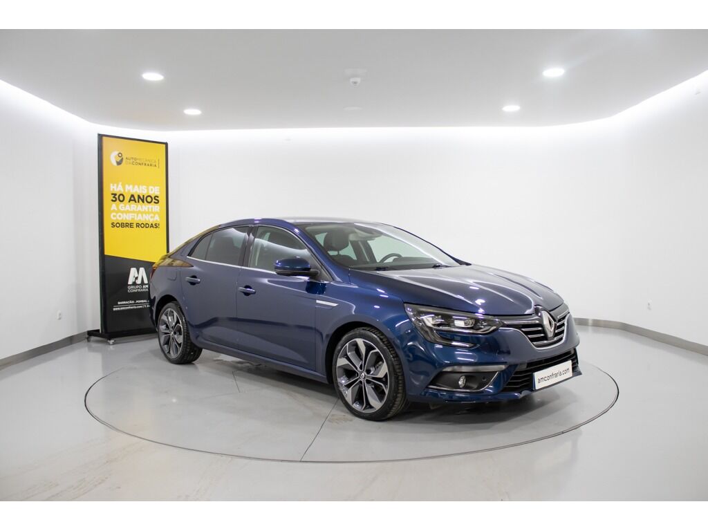 Renault Mégane 1.5 Blue dCi Executive com 41 842 km por 19 980 € Automecânica da Confraria (Barracão) - Grupo AMCONFRARIA | Leiria