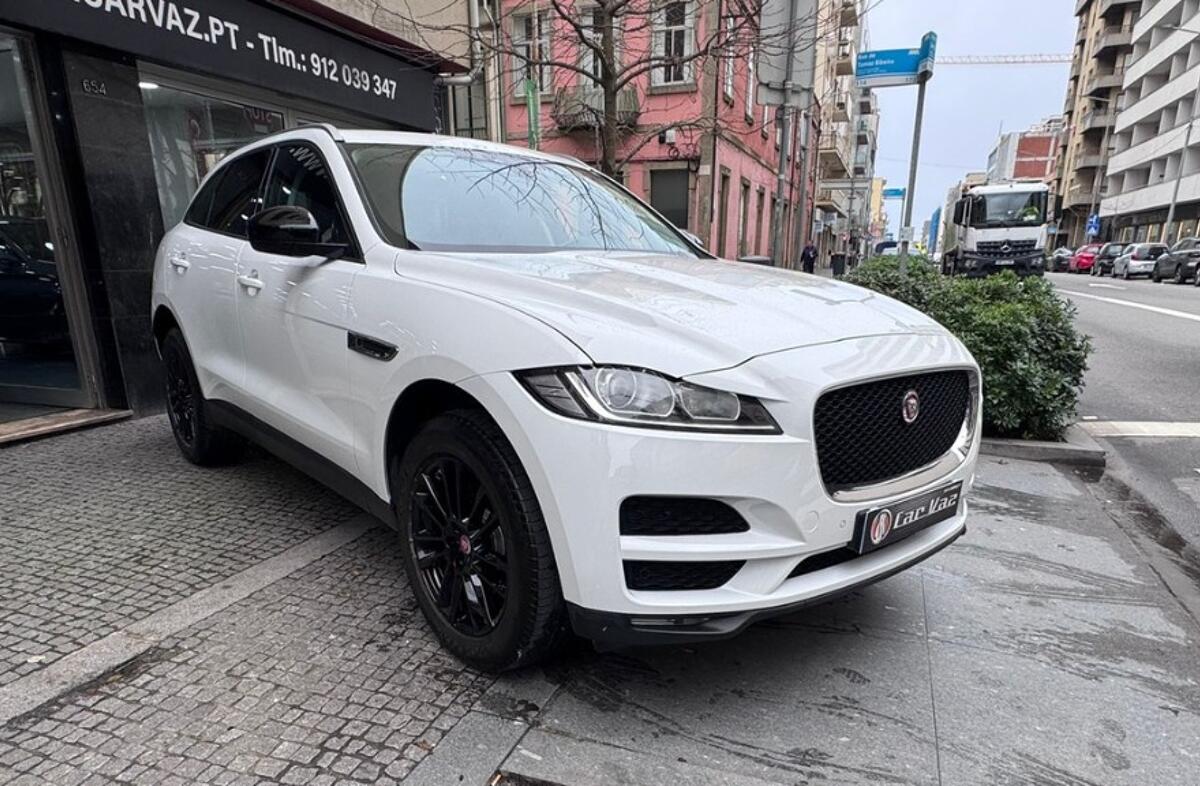 JAGUAR F-Pace 2.0 i4D Pure Aut.
