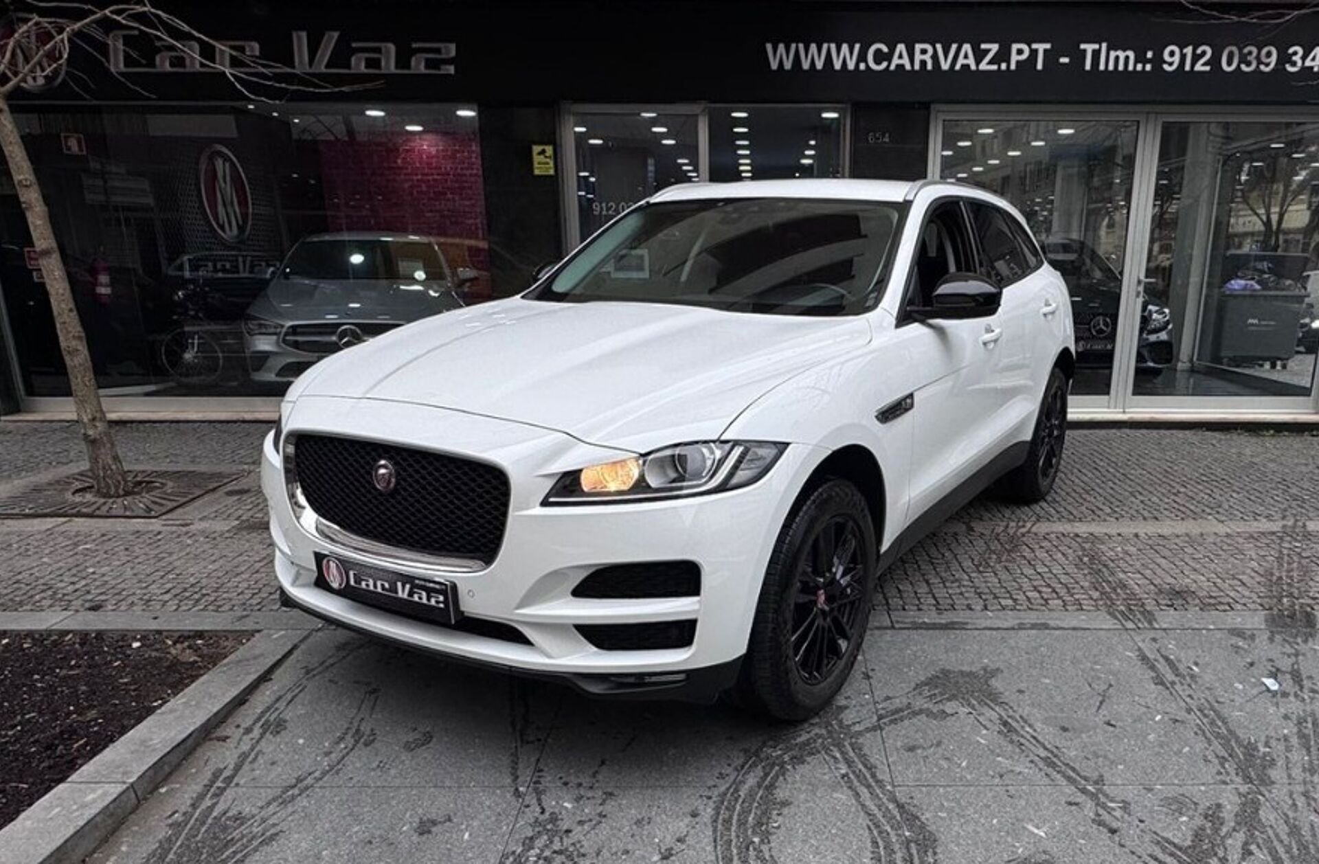 JAGUAR F-Pace 2.0 i4D Pure Aut.
