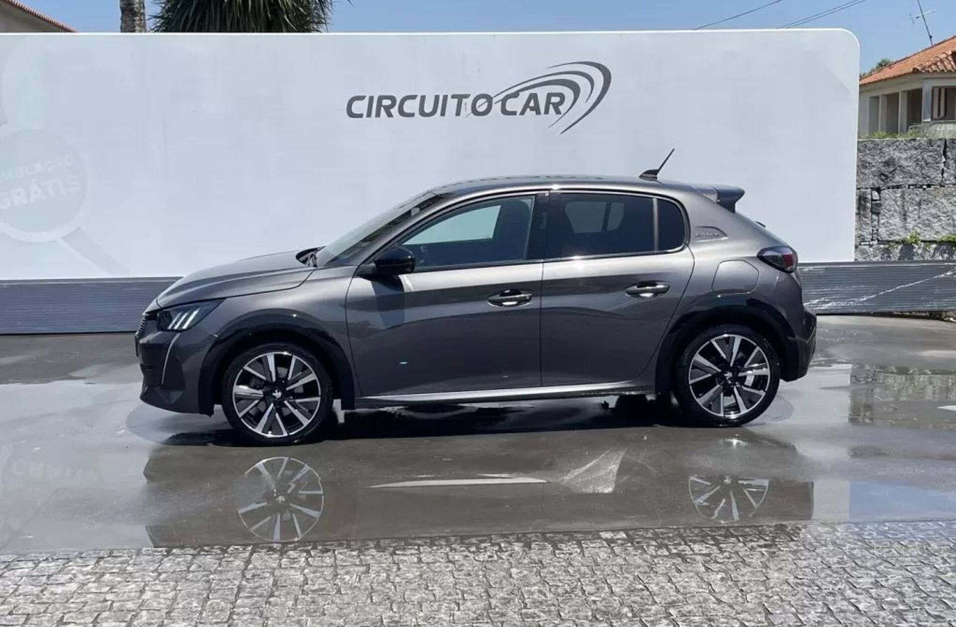 PEUGEOT 208 1.2 PureTech GT Line EAT8