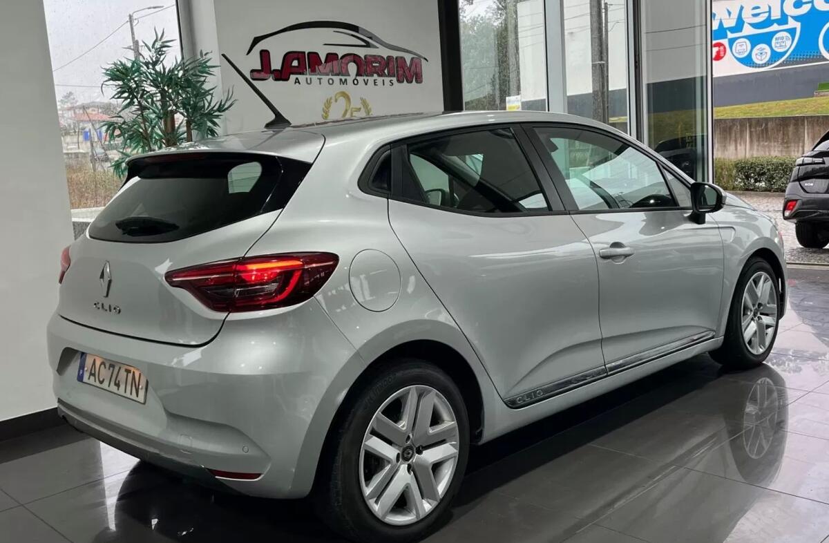 RENAULT Clio 1.5 Blue dCi Intens