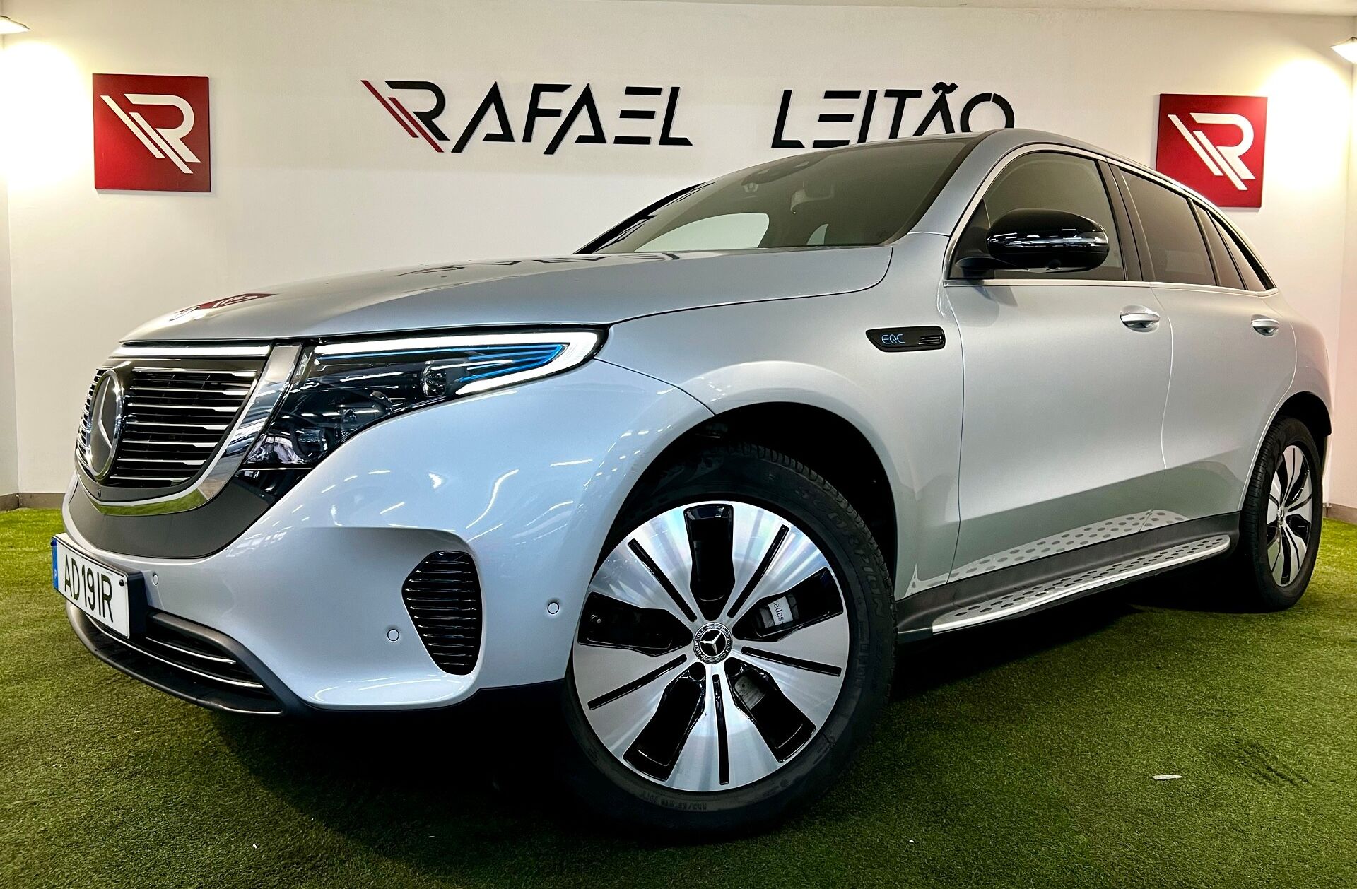 MERCEDES EQC 400 4Matic